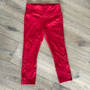 Lululemon Fast and Free size 6 capris